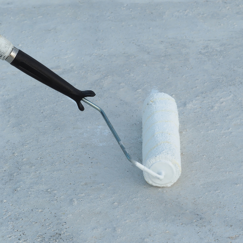 Applying a protective coating with a roller